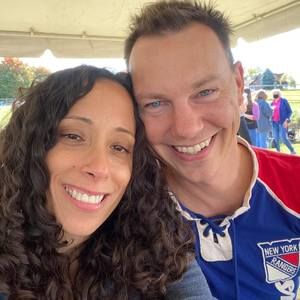 Meet your Posher, Dee